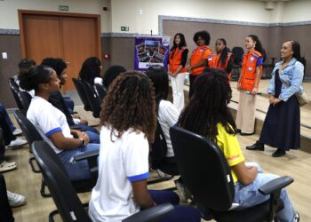 Programa Defesa Civil na Escola passa por quatro bairros entre terça (14) e sexta (17)