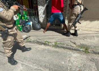 PM captura faccionado que fez namorada de refém no Nordeste de Amaralina