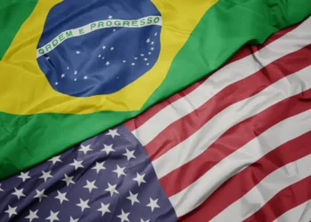 Entenda audiência nos EUA sobre tarifas de 25% a produtos brasileiros