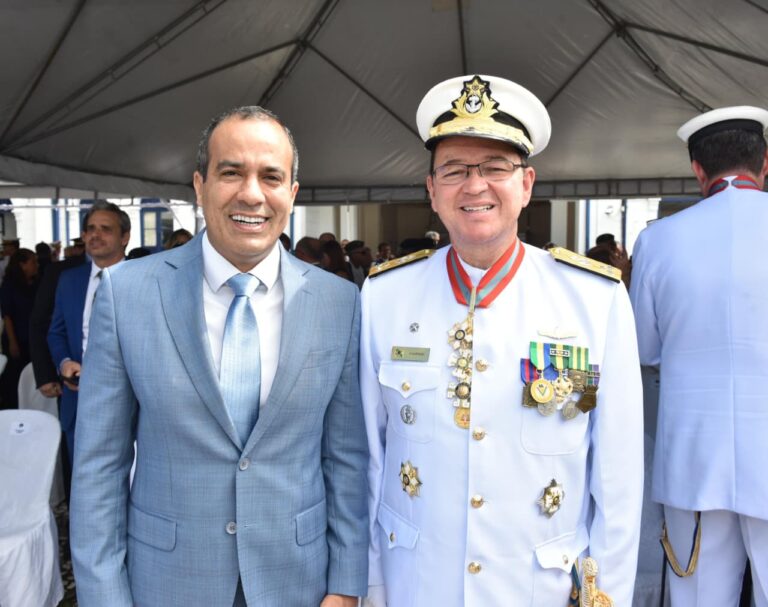 Bruno Reis participa de cerimônia na Marinha do Brasil - Fotos - Valter Pontes - Secom PMS (1)