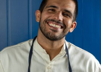 Chef Ricardo Vallari lança festival “Entre Tapas e Brejas” no Proa Gastrôbar