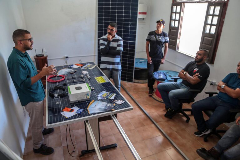 Curso-Fotovoltaico-Fot-Bruno-Concha_Secom_Pms-2 (1)