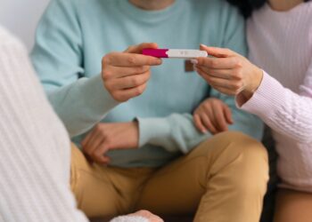 Uma em cada seis pessoas enfrentará infertilidade; ciclo menstrual pode trazer sinais de alerta