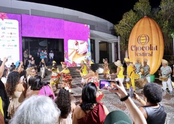 Feira de negócios, Cozinha Show, escultura de chocolate e atrações culturais: Chocolat Bahia inaugura edição histórica em Ilhéus