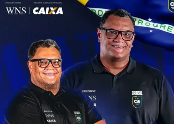Léo Figueiró assume seleção feminina de basquete após saída de Chatman