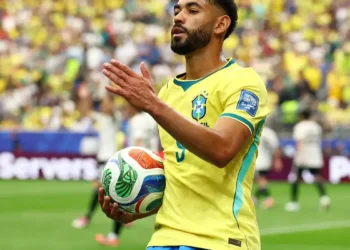 Matheus Cunha agradece “respeito” ao Brasil, mas rechaça favoritismo
