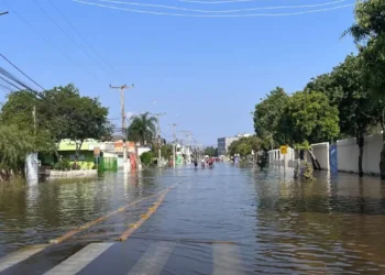 Enchentes de 2024 no RS atingiram mais de 2,3 milhões de domicílios
