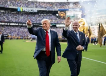 Trump pediu para Infantino rever suspensão de Balogun por cartão vermelho na Copa
