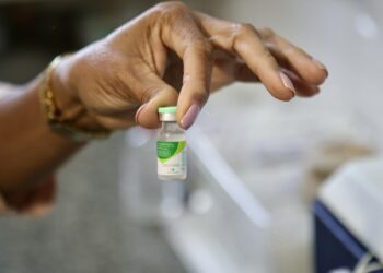 Jovens de 15 a 19 anos têm até dezembro para se vacinar contra o HPV em Salvador