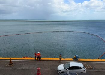 Simulados testam resposta a emergências ambientais nos portos de Salvador e Aratu