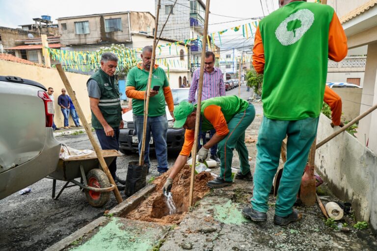 plante_no_passeio_foto_bruno_concha_secom_pms-5