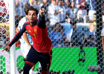 Com gol na prorrogação, Espanha vence a Argentina e é bicampeã mundial