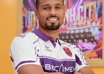 Daniel dos Anjos é anunciado como novo reforço do Becamex e inicia novo capítulo no futebol vietnamita