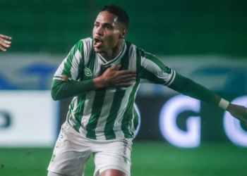 Lucas Alves estreia com gol decisivo pelo Juventude: “Felicidade imensa”