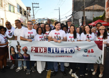 OAB-BA participa das celebrações do 2 de Julho e reafirma compromisso com a democracia e a cidadania