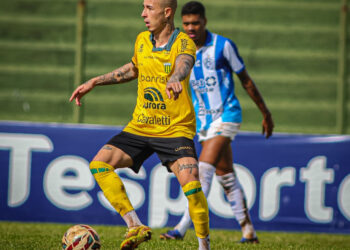Presente em todos os jogos do Ypiranga na Série C, Ramon Vinícius destaca crescimento da equipe em “momento chave” da competição