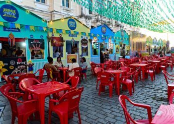Ações dinamizam Centro Histórico de Salvador com valorização de produtores de arte e cultura