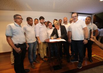 Obras em estradas ampliam acesso e segurança viária em 190 quilômetros na Bahia
