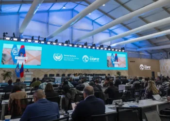 Degelo e seca avançam sobre Ásia Central e pequenos países insulares