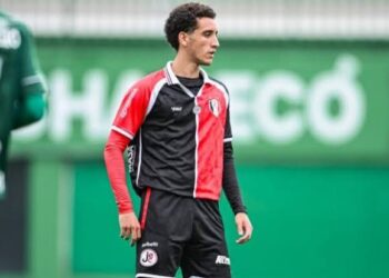 Desde os 14 anos no Joinville, Hartman treina com o profissional e vive expectativa por Copa Santa Catarina