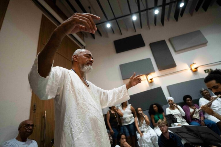 Maestro Ubiratan Marques - Orquestra Afro Sinfônica - Foto Pedro Soares 02