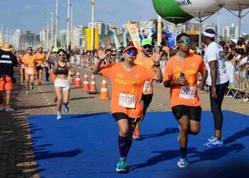 Maratona Salvador abre espaço para praticantes de caminhada