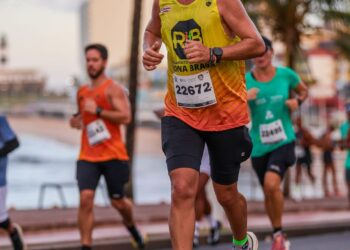 Corrida que transforma: participantes da Maratona Salvador contam como o esporte mudou suas vidas
