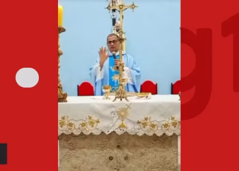 Areia Branca: tiroteio interrompe missa transmitida ao vivo em igreja na Bahia; padre manda fechar portas e tenta acalmar fiéis com oração