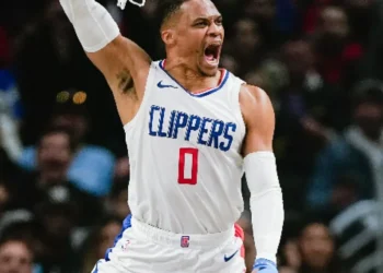Após 18 temporadas, Russell Westbrook anuncia aposentadoria da NBA aos 37 anos