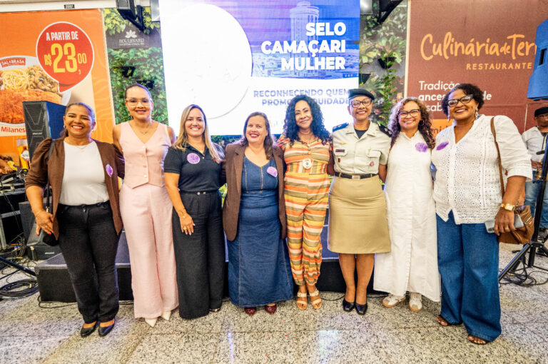 Semu_lançamento-Selo-Camaçari-Mulher_Foto_Juliano-Sarraf (2)