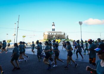 Etapa Shopping Barra do Santander Track&Field Run Series movimento fim de semana do Dia dos Pais