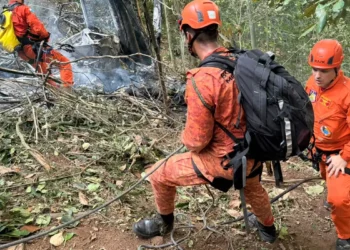 Justiça autoriza cremação de vítimas de queda de helicóptero no Rio