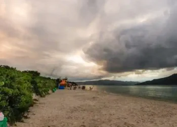Sul do país tem alerta de perigo para chuva e ventos intensos