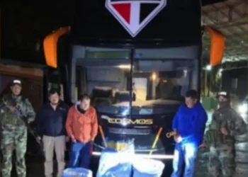 Ônibus que transportaria São Paulo para oitavas da Sul-Americana é apreendido com 86,5 kg de maconha