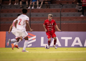 Titular em todas as partidas do Noroeste na Copa Paulista, Denner enaltece vitória em confronto direto e mira classificação