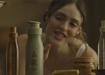 Natura Tododia lança campanha inspirada no universo gourmand com fragrâncias de Pistache, Caramelo Salgado e Néctar de Mel