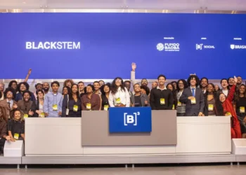 Jovens negros do Rio e da Bahia recebem bolsa para estudar no exterior