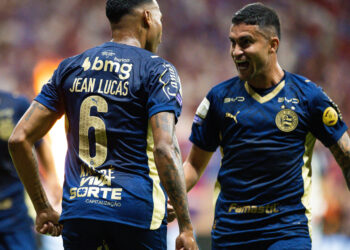Bahia (finalmente) vence o Remo e entra no G-4 do Brasileirão