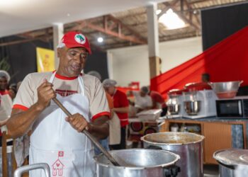 Municípios baianos recebem equipamentos e estruturas para alimentação, produção rural e ensino