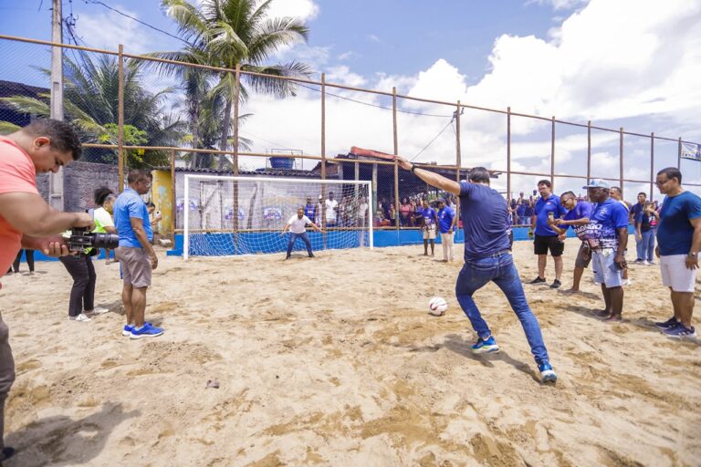 Entrega campo de Periperi e visita Novo Horizonte - Fotos - Igor Santos - Secom PMS (3)