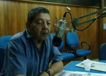 Morre aos 92 anos Nilton Nogueira, histórico narrador esportivo do rádio baiano