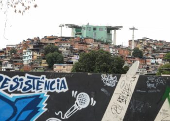 Educação é prioridade para moradores de favelas do Rio nas eleições