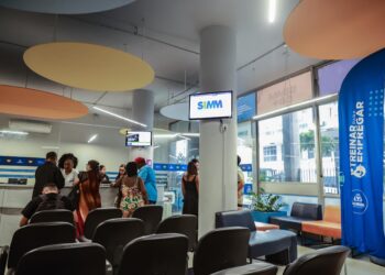 Simm intermedeia quase 6 mil vagas e ajuda a inserir mais de 2,3 mil pessoas no mercado de trabalho em 2026