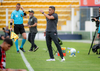 Vitória faz 2×0 no Mirassol, permite empate e continua sem ganhar fora do Barradão