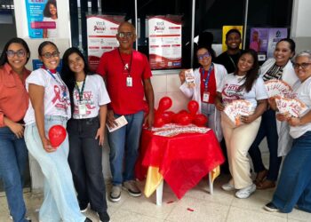Setembro Vermelho e Branco: Multicentro Liberdade promove ações de conscientização sobre o HTLV em Salvador