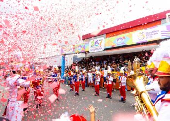 Desfile em comemoração aos 268 anos de Camaçari promete levar milhares de pessoas às ruas na próxima segunda-feira