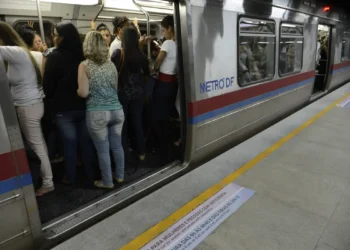 Violência muda rotina e escolhas de 98% das mulheres brasileiras