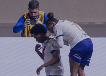 Mulheres de Aço vencem Palmeiras nos pênaltis e vão à semifinal do Brasileirão