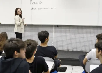 Mais de 625 mil pessoas fazem a Prova Nacional Docente neste domingo