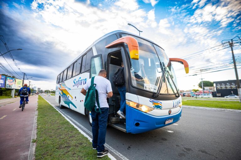 sesp-transporte-universitario-camacari-foto-patrick-abreu-3